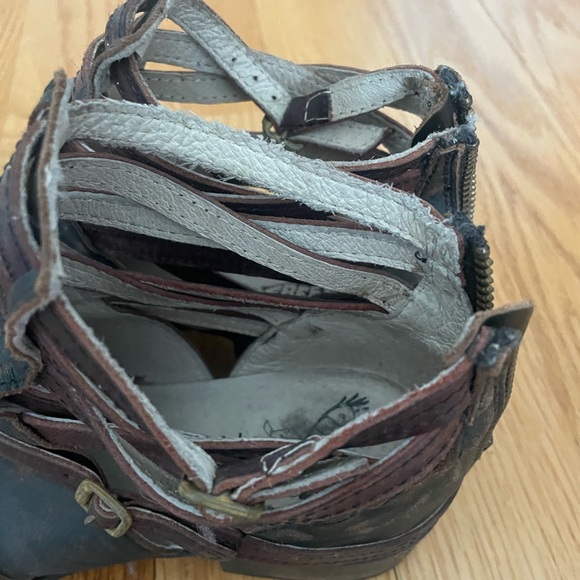 Freebird by Steven Brown Leather Ankle Boots - Picture 3 of 5